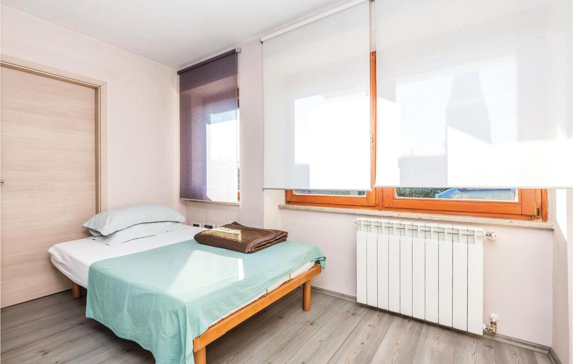 Stunning Apartment In Rijeka With 1 Bedrooms And Wifi エクステリア 写真
